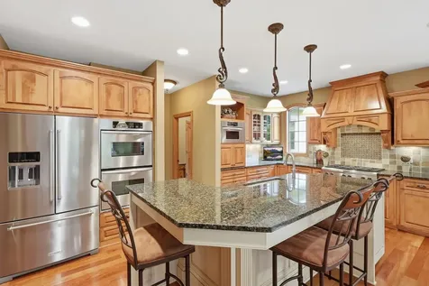 3249 Wilds Ridge NW Prior Lake MN 55372
