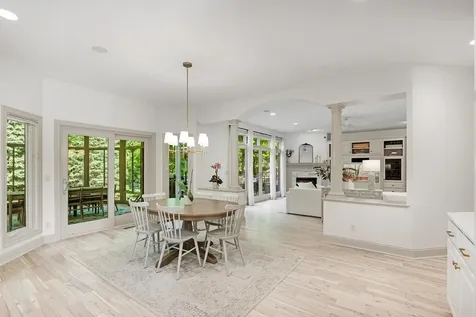 8562 French Curve Eden Prairie MN 55347