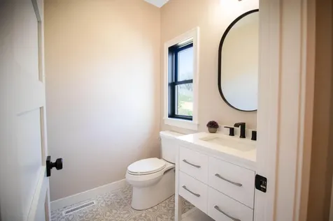 L2B2 Miller Pl NW Rochester MN 55901