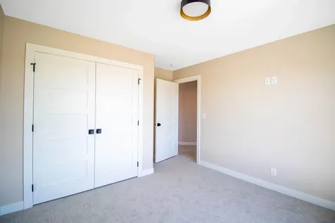 L2B2 Miller Pl NW Rochester MN 55901