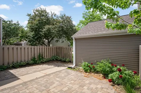1159 Edgcumbe Road Saint Paul MN 55105