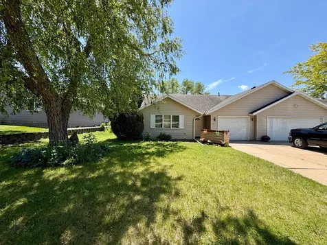 109 E 13th Street Zumbrota MN 55992
