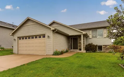 284 Highlands Avenue Zumbrota MN 55992