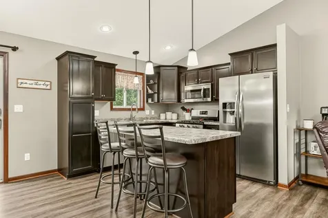 284 Highlands Avenue Zumbrota MN 55992