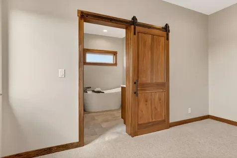 L3B2 Miller Pl NW Rochester MN 55901
