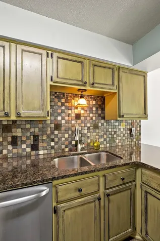 2890 Castleford Court Woodbury MN 55125