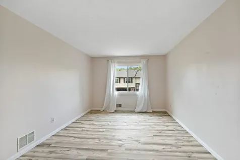 2890 Castleford Court Woodbury MN 55125