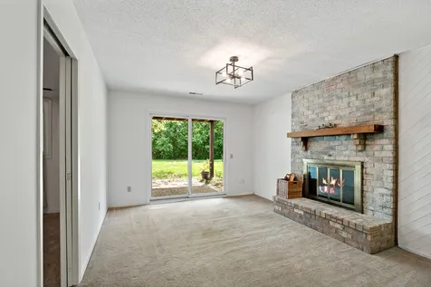 2890 Castleford Court Woodbury MN 55125