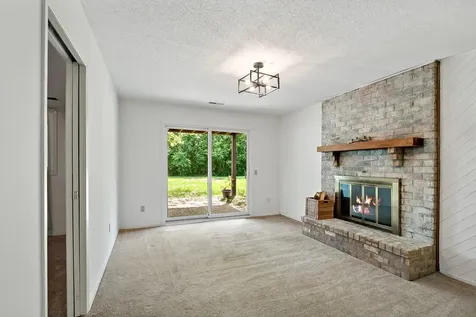 2890 Castleford Court Woodbury MN 55125