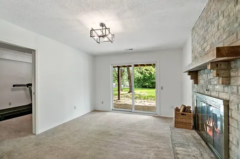 2890 Castleford Court Woodbury MN 55125