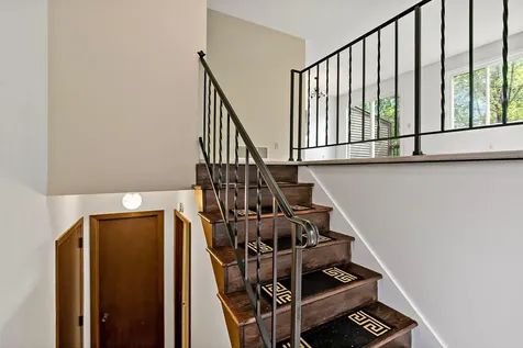 2890 Castleford Court Woodbury MN 55125