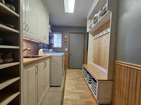 7001 46th Street N Oakdale MN 55128