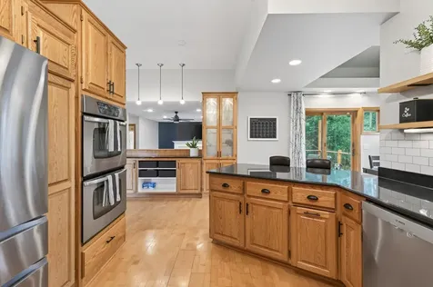 7001 46th Street N Oakdale MN 55128