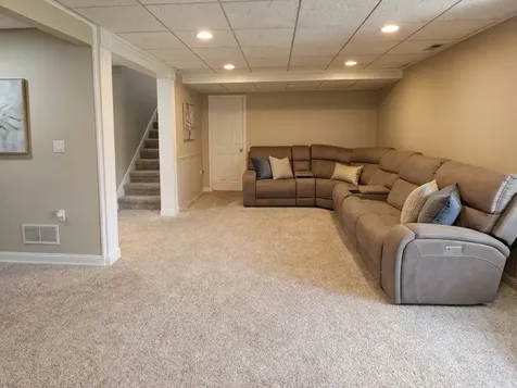 7001 46th Street N Oakdale MN 55128