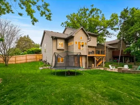 7001 46th Street N Oakdale MN 55128