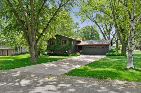 18025 33rd Avenue N Plymouth MN 55447