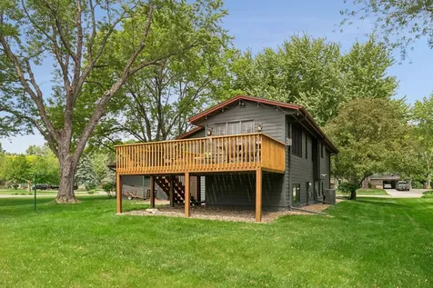 18025 33rd Avenue N Plymouth MN 55447