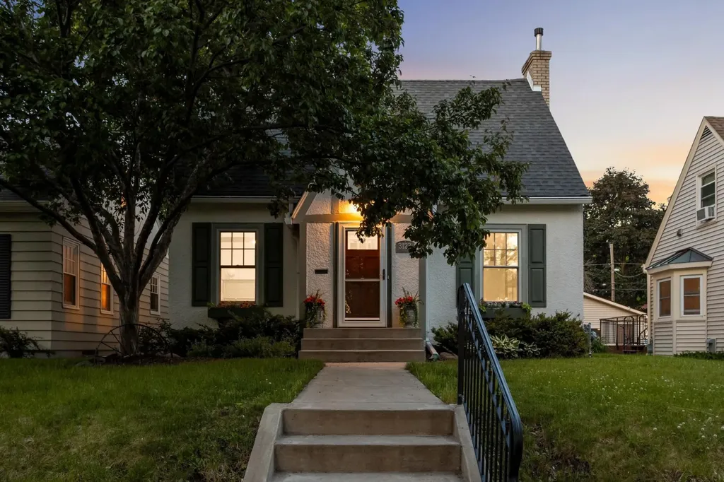 3123 Cleveland Street NE Minneapolis MN 55418