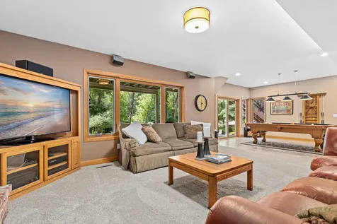 13687 Dunbar Way Apple Valley MN 55124
