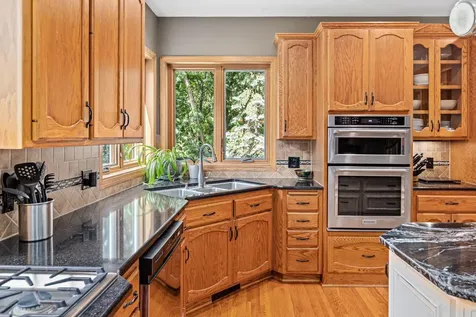 13687 Dunbar Way Apple Valley MN 55124