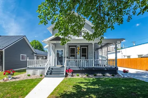 606 W 5th Street Winona MN 55987