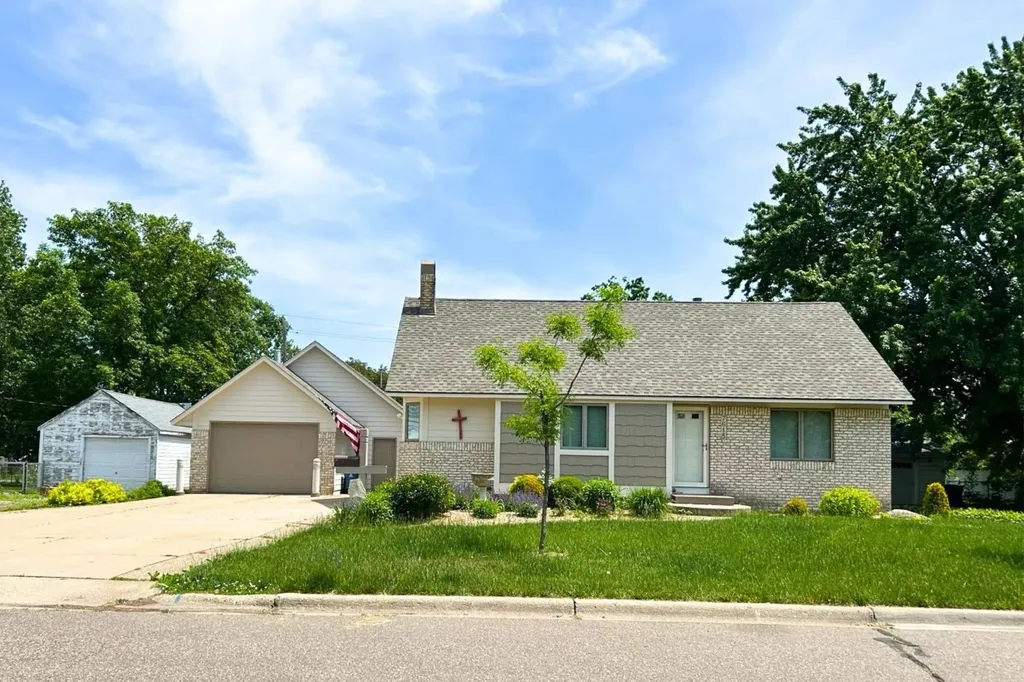 7615 Blaisdell Avenue S Richfield MN 55423