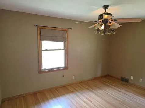 1980 58th Street E Inver Grove Heights MN 55077