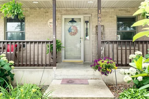 1845 Paulis Drive Faribault MN 55021