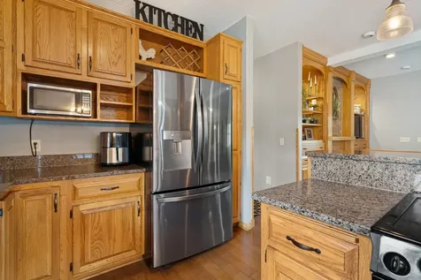 1845 Paulis Drive Faribault MN 55021