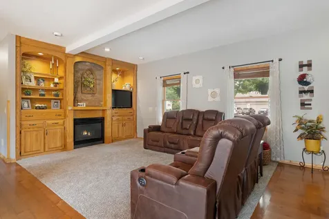 1845 Paulis Drive Faribault MN 55021