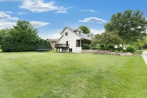 1845 Paulis Drive Faribault MN 55021
