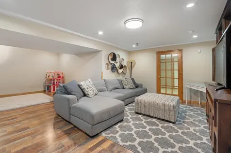 1845 Paulis Drive Faribault MN 55021