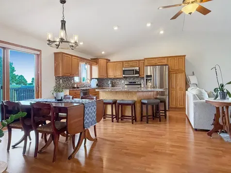 2001 Eastbay Avenue Balaton MN 56115