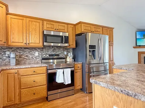 2001 Eastbay Avenue Balaton MN 56115