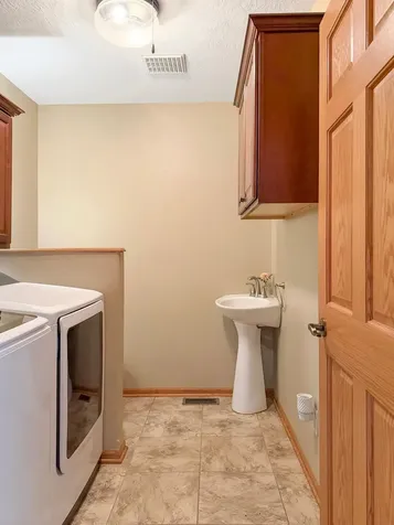 2001 Eastbay Avenue Balaton MN 56115