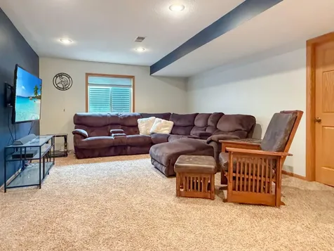 2001 Eastbay Avenue Balaton MN 56115