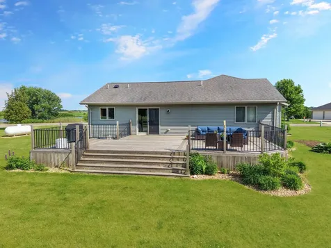 2001 Eastbay Avenue Balaton MN 56115