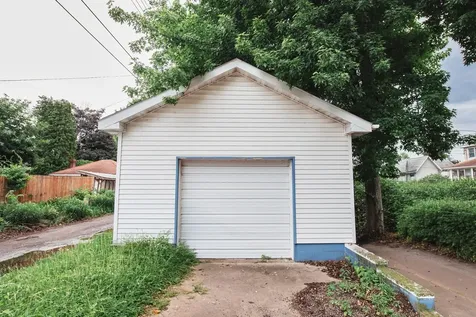 274 Vine Street Winona MN 55987
