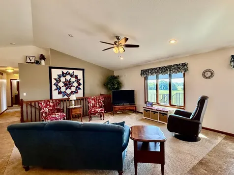 1798 Tiger Ridge Drive Albert Lea MN 56007