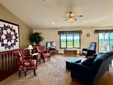 1798 Tiger Ridge Drive Albert Lea MN 56007
