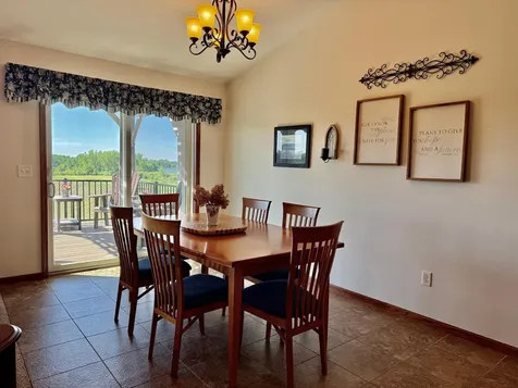 1798 Tiger Ridge Drive Albert Lea MN 56007