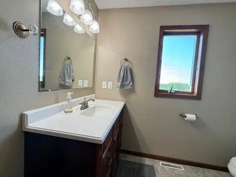 1798 Tiger Ridge Drive Albert Lea MN 56007