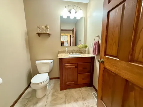 1798 Tiger Ridge Drive Albert Lea MN 56007
