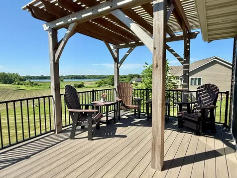 1798 Tiger Ridge Drive Albert Lea MN 56007