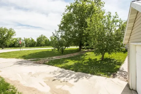 402 Sanstead Street W Garfield MN 56332
