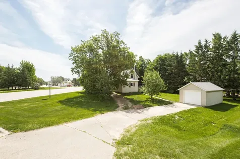 402 Sanstead Street W Garfield MN 56332