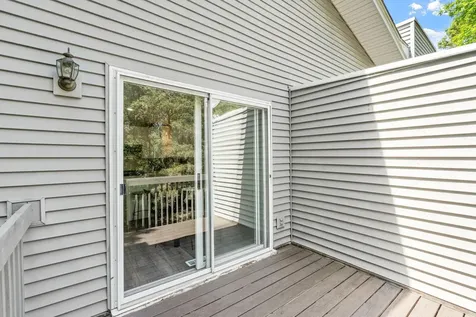 828 Sherwood Road Shoreview MN 55126