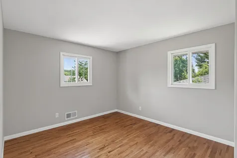 3211 Indiana Avenue N Robbinsdale MN 55422