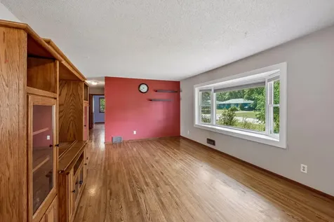 6592 85th Street S Cottage Grove MN 55016