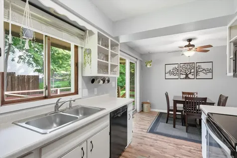 1906 Stryker Avenue West Saint Paul MN 55118